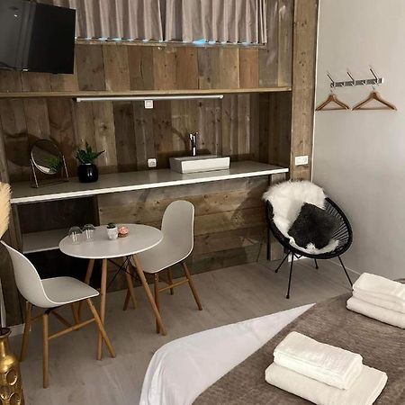 Ruime Luxe Kamer In Centrum Brugge Met Badkamer! 외부 사진