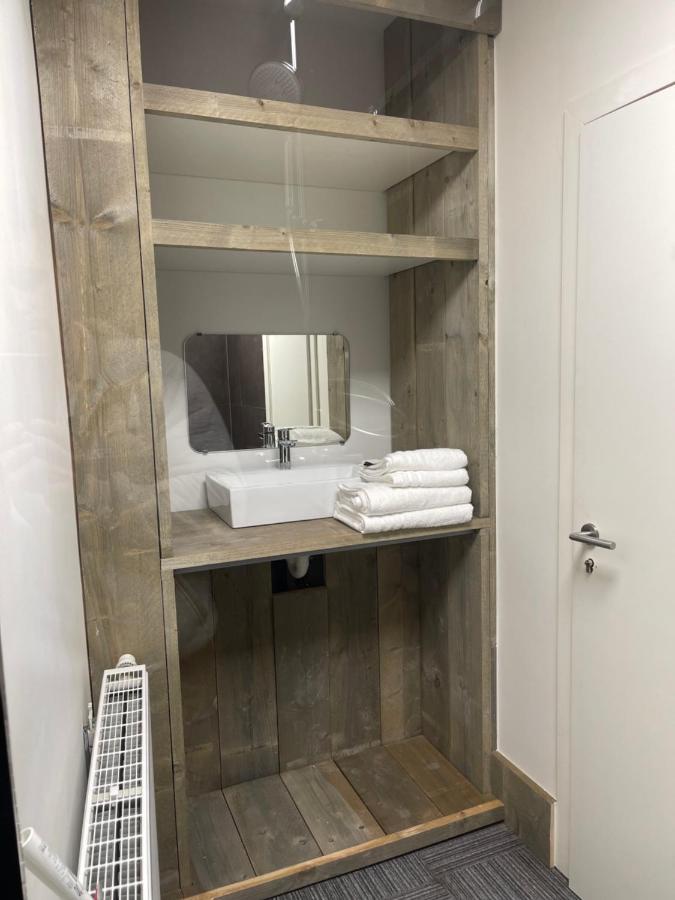 Ruime Luxe Kamer In Centrum Brugge Met Badkamer! 외부 사진